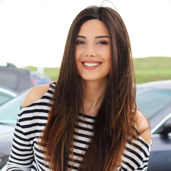 Alana, 36